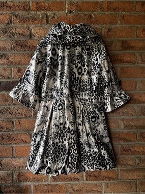 Red Coral Animal Print Leopard Bubble Hem Statement Coat Bell Sleeve L